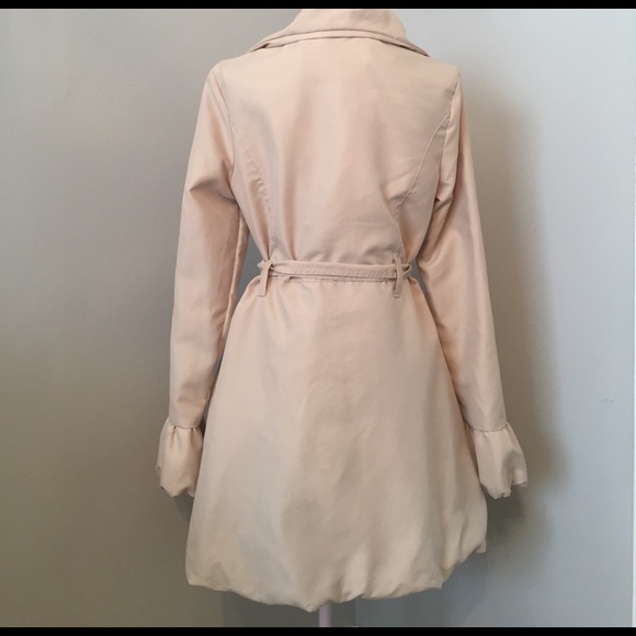 Cream Jacket - Picture 2 of 4